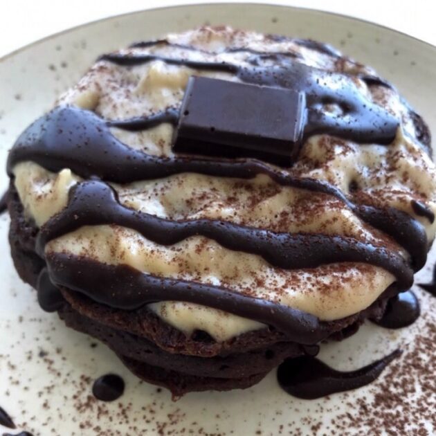 Old thenibblebox.com website 95663755 356697211957908 2029385759538333766 n chocolate for breakfast